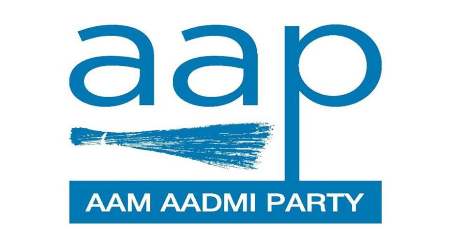 AAP Punjab attacks Gandhi family for dictating Cong leaders from Delhi