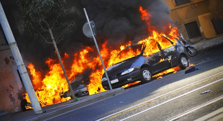 Suicide bombers in Nigeria kill 10 people, many wounded