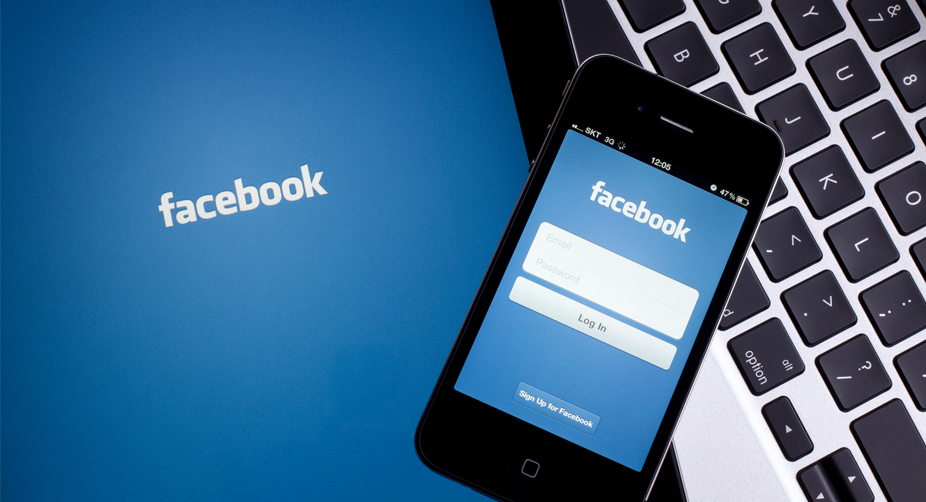 Facebook mistakenly declares live users dead