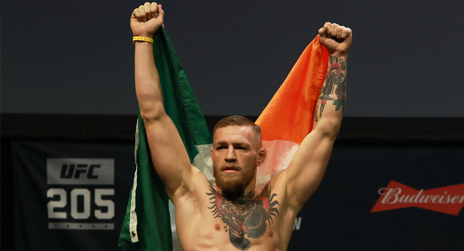UFC 205: Conor McGregor stuns Eddie Alvarez in title fight