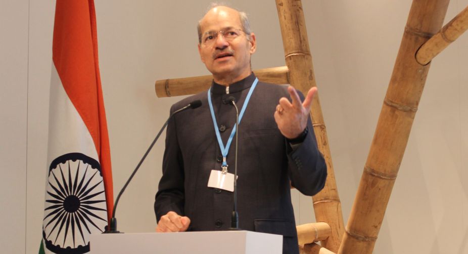 Tributes to Anil Dave from across party lines 