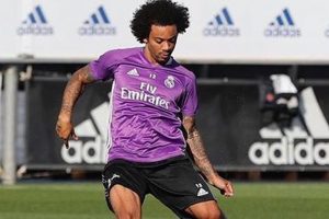 Brazilian Marcelo delighted to complete decade at Real Madrid