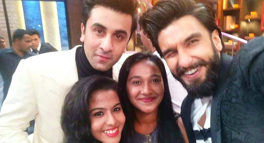 Ranbir and Ranveer click selfies with their fans on the show (PHOTO: Twitter) img