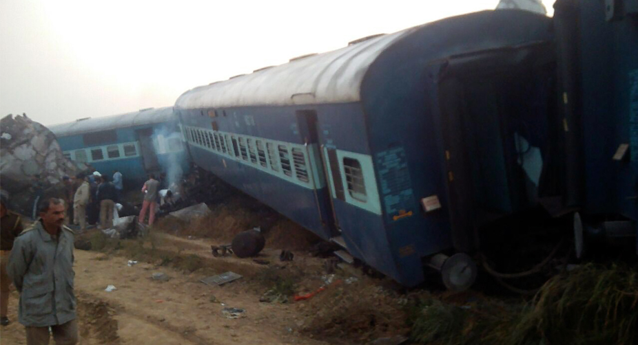 Nagpur-Mumbai Duronto Express derails