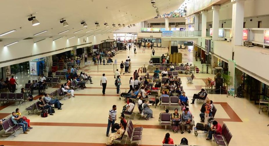 Flights from Mumbai airport hit amid heavy rains