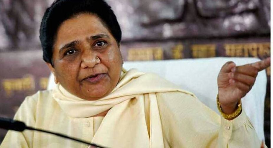 Centre discriminating against minorities, says Mayawati
