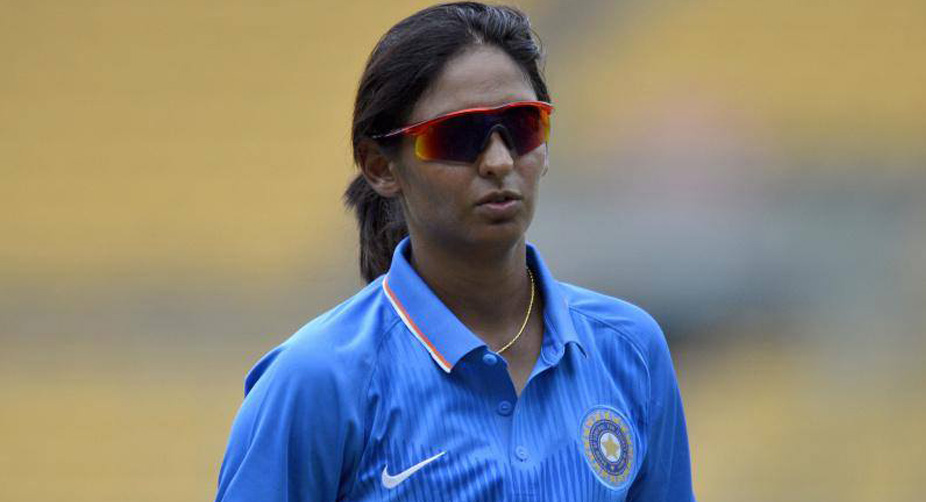 Harmanpreet leads India to five wicket win over Pakistan