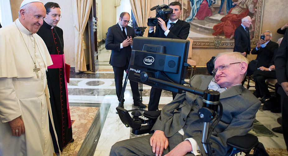 Stephen Hawking urges Moon landing by 2020 to ‘elevate humanity’