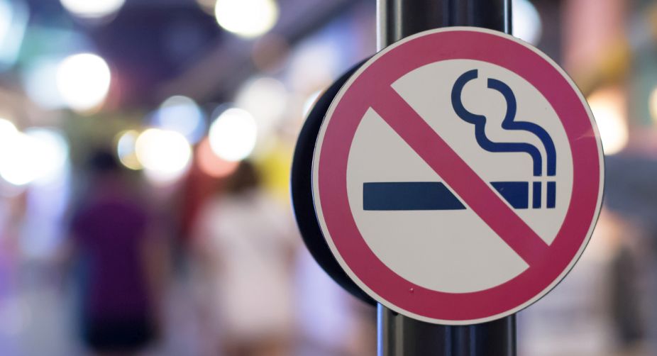 Scotland bans smoking in cars with children