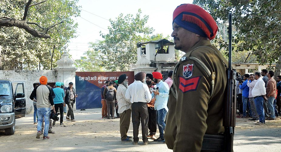 Punjab cop caught in helping drug racket