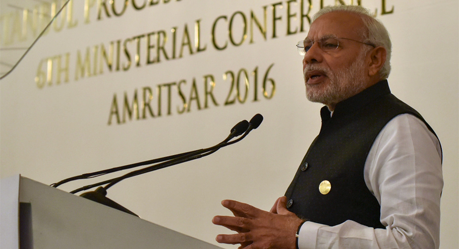 Modi defends note ban, promises long-term gains