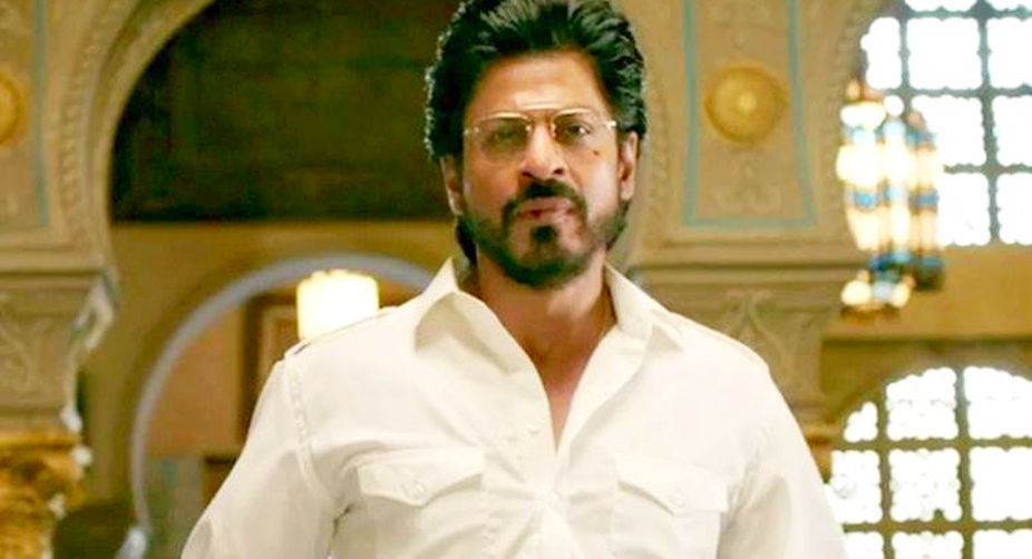 Raees: Shah Rukh Khan experiments with three looks