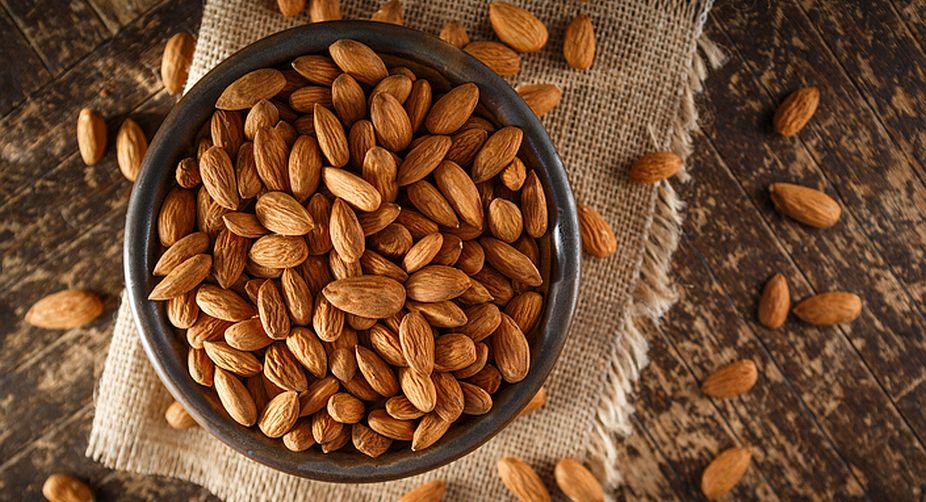 Study reveals benefits of eating almonds for people who work out daily
