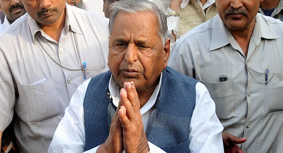Mulayam to campaign for brother Shivpal first