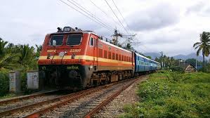 Detached train engine leaves bogies behind in Odisha