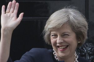 Theresa May to visit Donald Trump in spring