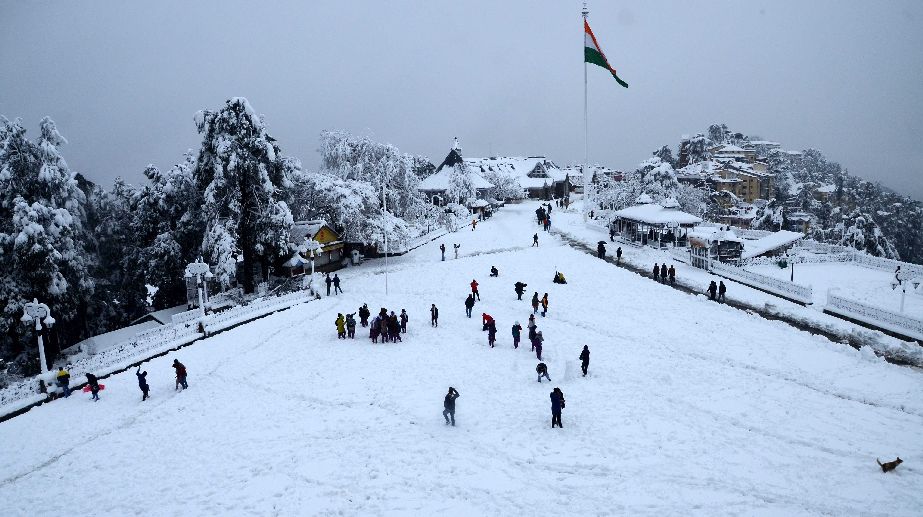 Leh freezes, Gulmarg coldest in Kashmir Valley