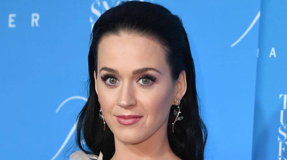 Katy Perry to host MTV’s 2017 Video Music Awards
