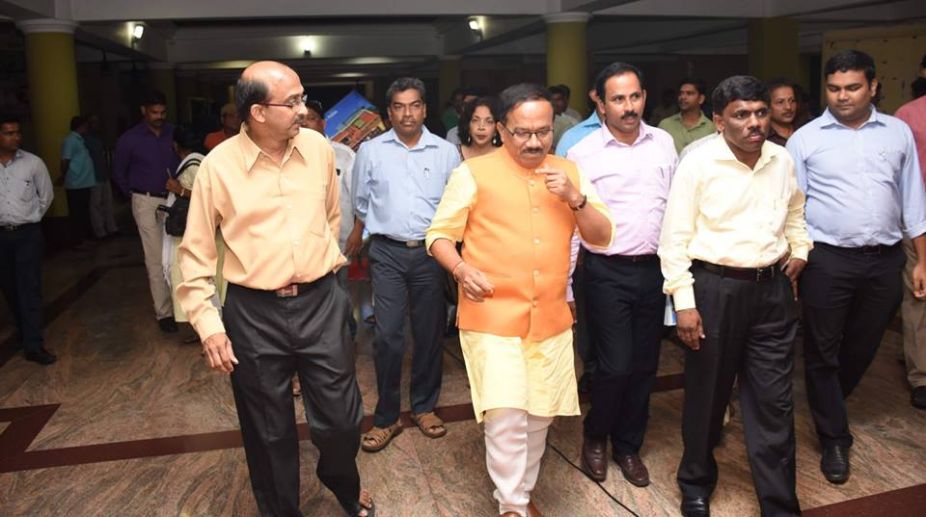 Kejriwal making voter-bribe allegations for sensation: Goa CM