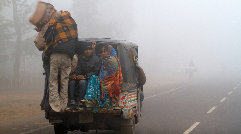 Dense fog cover in Uttar Pradesh