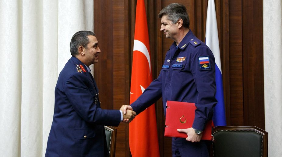 Russia, Turkey agree to coordinate strikes in Syria