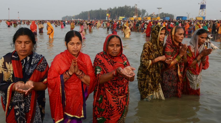 Over a million take holy dip at Ganga Sagar on Makar Sankranti