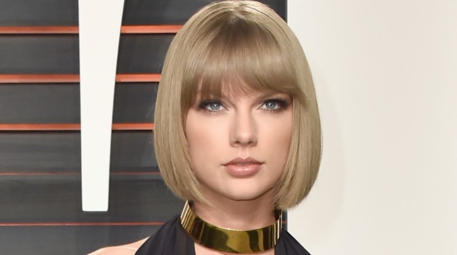 Taylor Swift hints Super Bowl pre-show her only gig this year