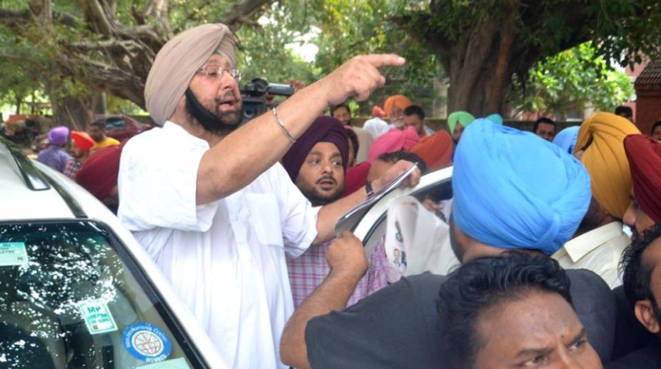 Will wipe out Badals from Punjab: Amarinder Singh