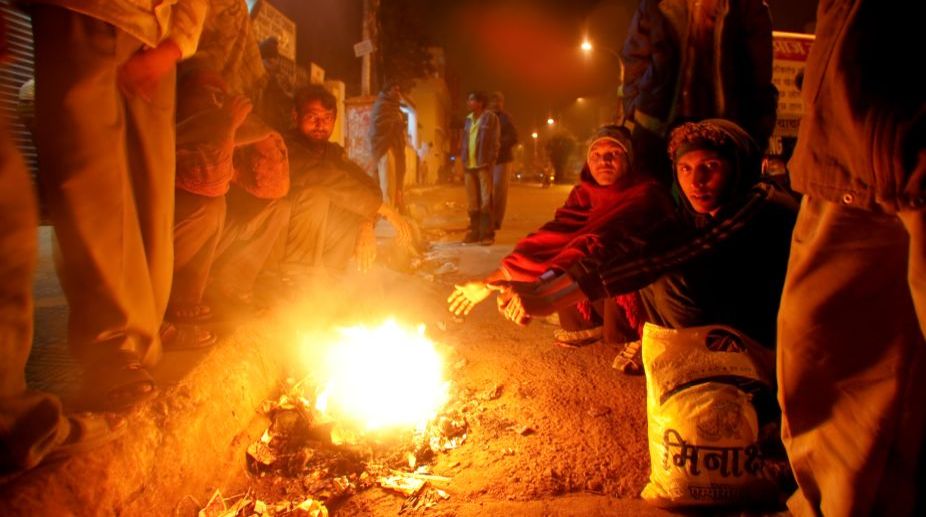 Cold wave continues in Jammu and Kashmir