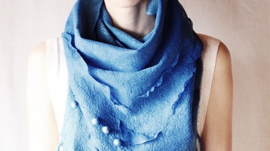 The blue scarf
