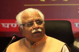 People fed-up with Congress ideology: Khattar