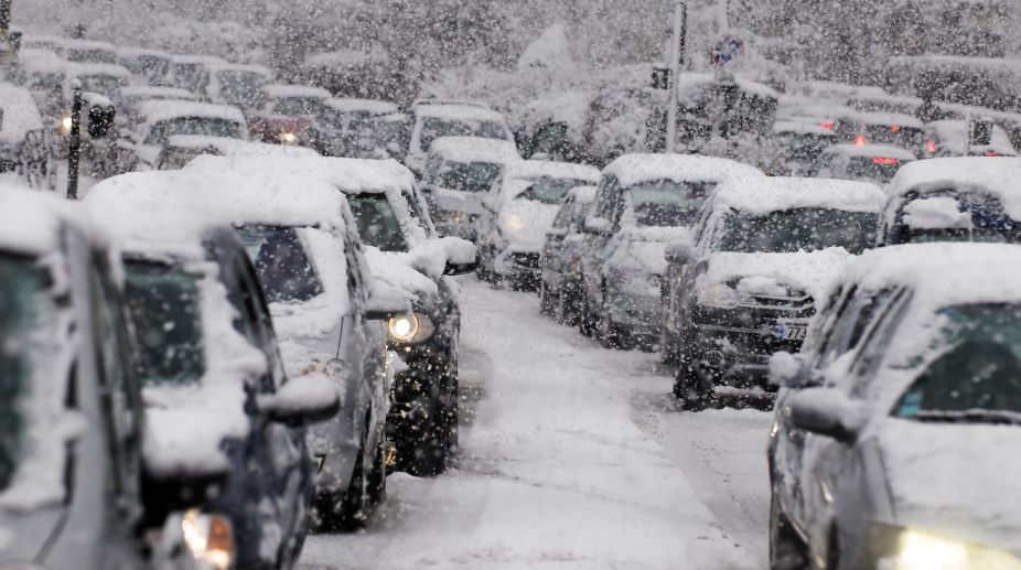 Japan snowstorm causes huge traffic hold-ups