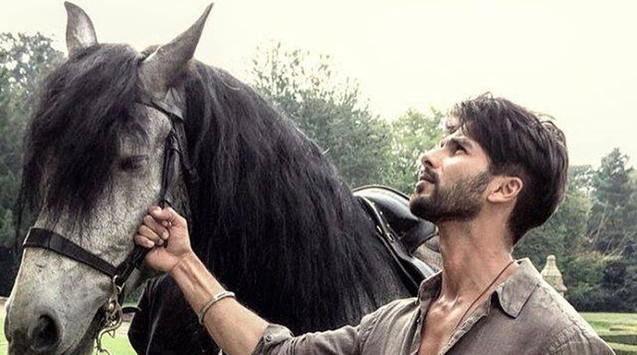 Gaining muscle, not fat for role in Padmavati: Shahid Kapoor