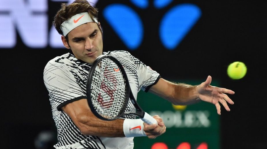 Federer beats Wawrinka to enter Australian Open final