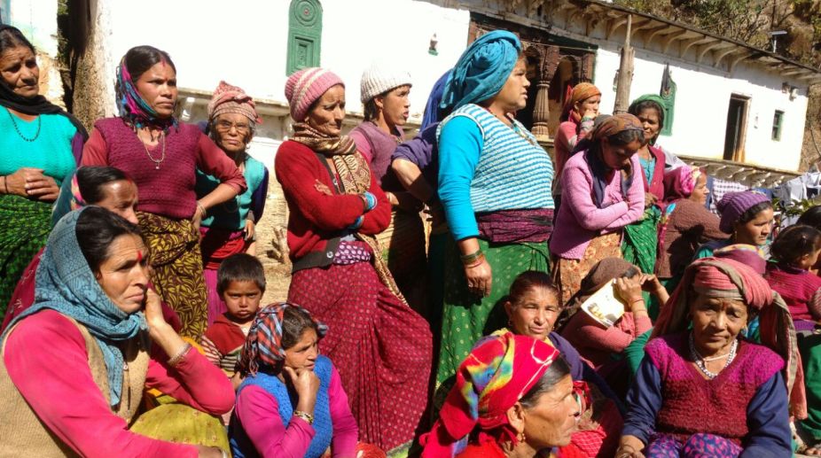 Rebels make Congress, BJP sweat in Uttarakhand