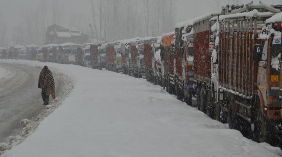 Srinagar-Jammu NH reopened for traffic