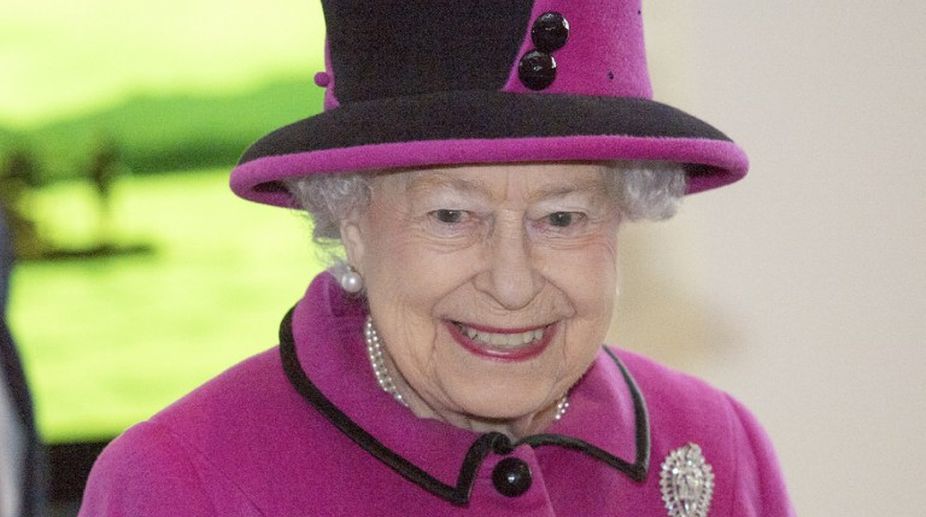 Queen to hail terror-hit UK cities in Christmas Day message