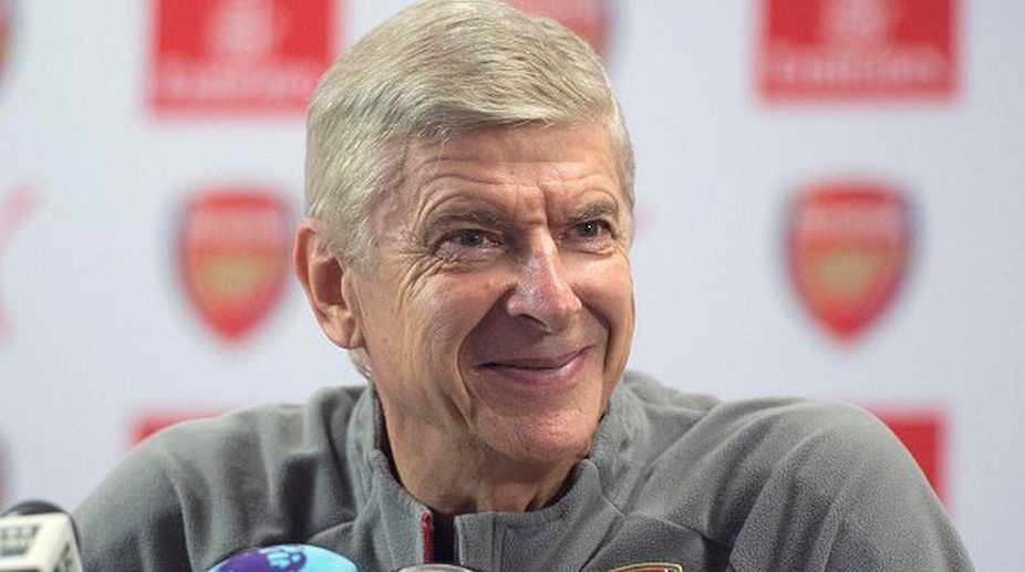 Arsene Wenger unfazed by growing catcalls for him to step down