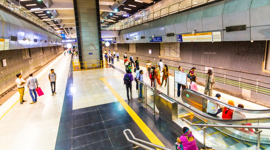Delhi Metro to run till 10 pm on Diwali