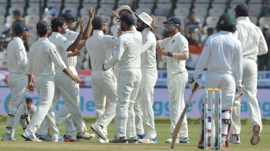 Hyderabad Test, Day 3: Bangladesh suffer early jolts