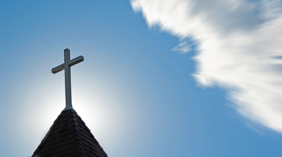 2 men vandalise Delhi church, steal Rs.25 lakh