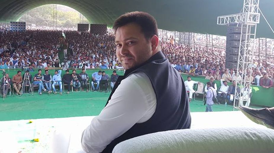 Tejashwi flays Nitish for JD-U move to contest Gujarat polls