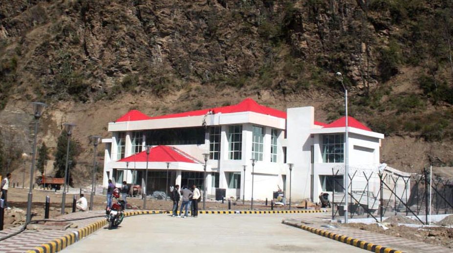 Himachal may restore land to Baba Ramdev’s Patanjali Trust