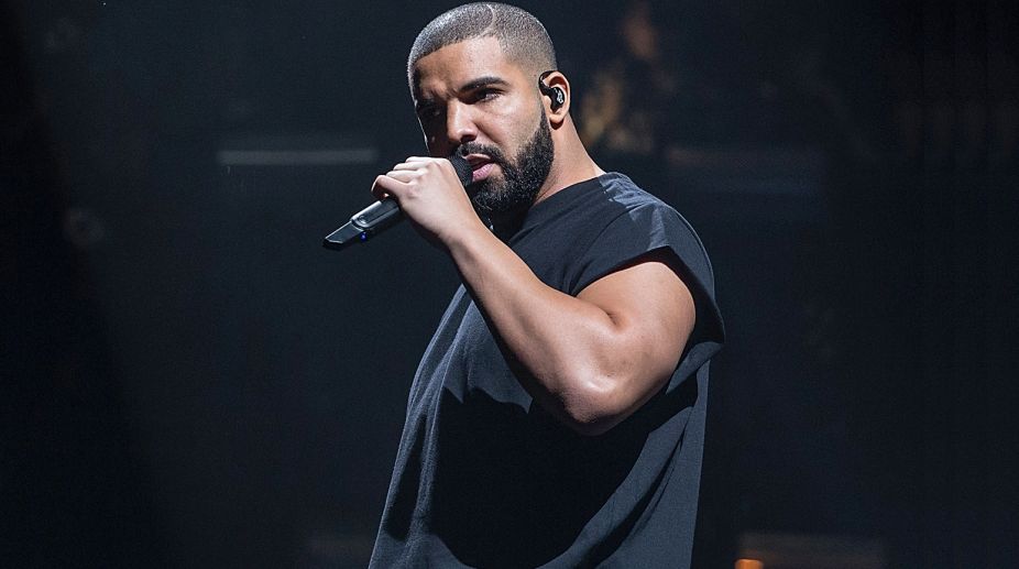 Drake accuses club near Coachella of racial profiling