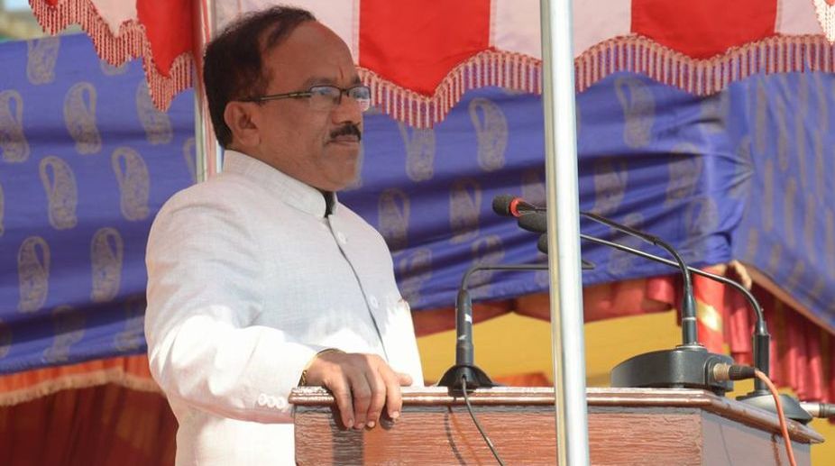 Goa CM Laxmikant Parsekar’s pool picture goes viral