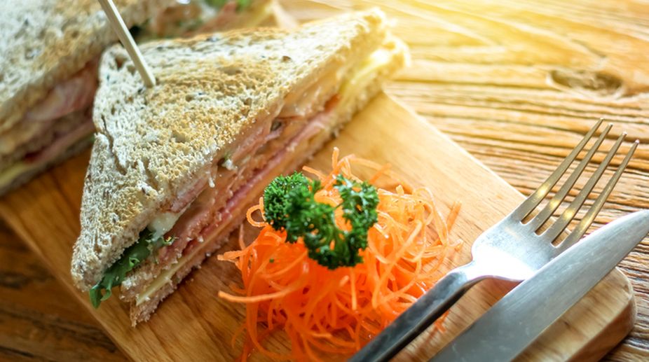 Easy to make Crunchy Carrot Cabbage Sandwich