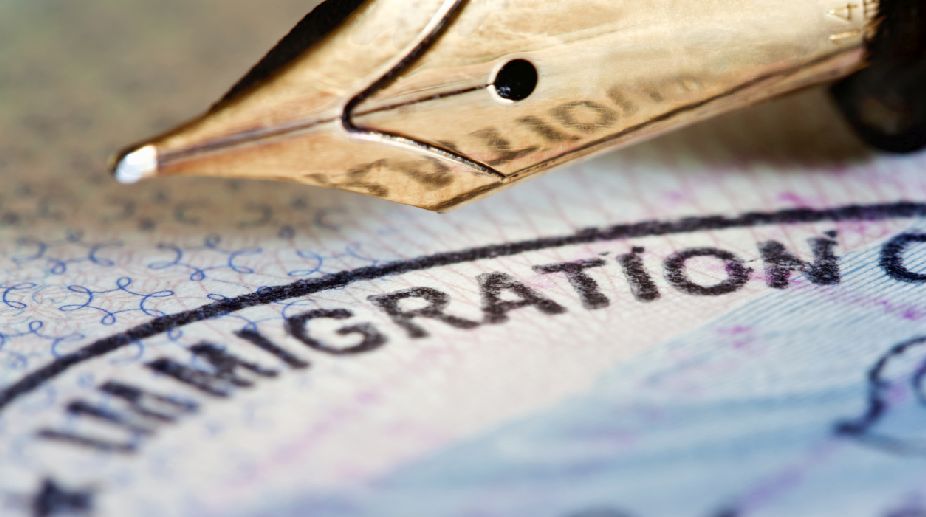 UK banks to carry out immigration checks