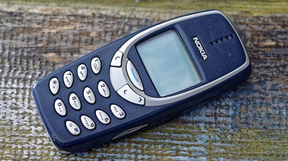 Classic Nokia 3310 Old Blue - Unlocked - Any Network - Any Country - SNAKE  GAME!