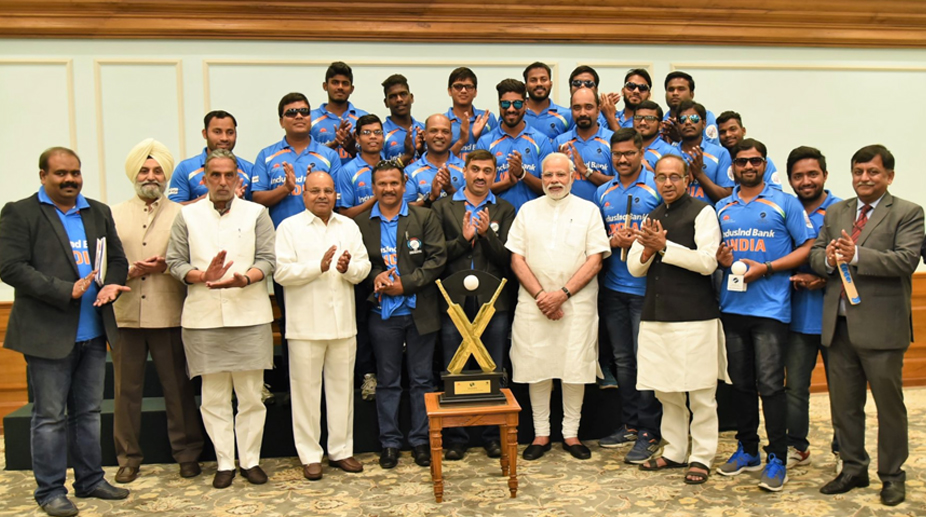 National blind cricket team meets Modi