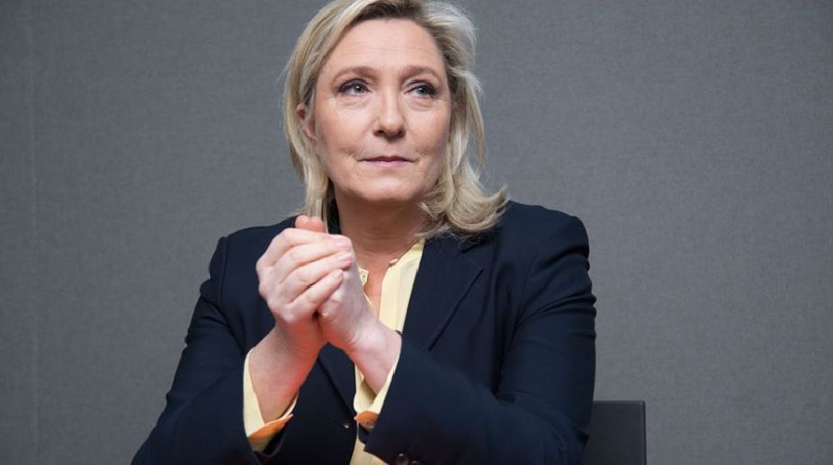 Marine Le Pen loses immunity over IS tweets